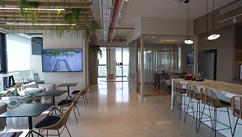 דירה תיירותית באירופה, והלב נשאר בבית