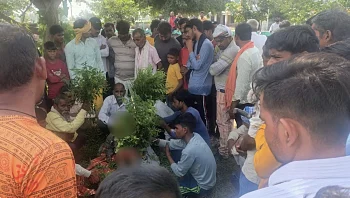 הסתירו את גופת בנם מתחת לגללי פרות בניסיון להשיבו לחיים