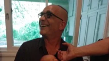 "זה מפחיד שישכחו אותנו מאחור. לא מגיע לו להישאר שם"