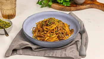 השילוב המושלם: פסטה שום ופטריות עם רוטב קרמי מפנק וטבעוני