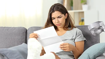 בגלל תקלת מחשב: יותר מ-500 אנשים חיים התבשרו כי הם מתים