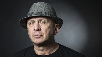 35 שנה אחרי: המוזיקאי הוותיק חוזר לאלבום שהפך אותו לכוכב