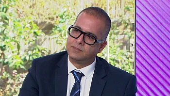 כשהאהבה נגמרת והמלחמה עוברת לסטורי