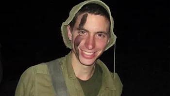 "סגירת מעגל מטורפת": מפקדו לשעבר של הדר גולדין ז"ל נפרד ממנו