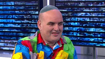 "מה שאני מוצא בלגו, גם הם מוצאים. זה יושב על אותה הקובייה"