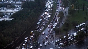 חולדאי וליאון: "תנו לפקחים סמכות לאכוף כניסת רכבים לצומת חסום"