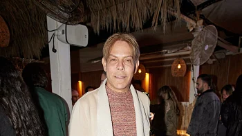 כמה עלה? דרור קליר מספר על הליך שינוי צבע העיניים