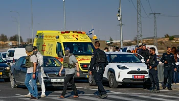 בן 60 נרצח בפיגוע משולב בגוש עציון; 3 נפצעו קשה ובינוני