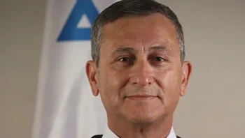 חשיפה: המועמד של לוין לניהול תיק הפצ"רית - וההסתבכות בארה"ב