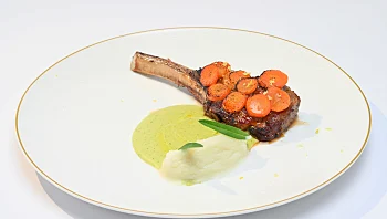 צלעות טלה בגלייז ענבים: המתכון למנת האודישן של דור בנימין