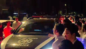 עימותים בבני ברק: מ"צ ניסתה לעצור עריק, חרדים הפכו ניידת