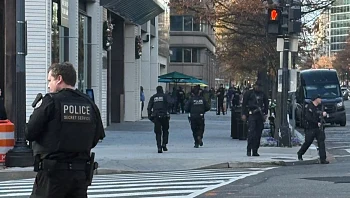 שני אנשי המשמר הלאומי נורו סמוך לבית הלבן, חשוד נעצר