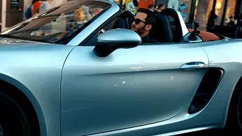 "הגיעו לכאן, עשו הרבה כסף": המפיק המדובר מפתח תקווה שהצליח באמריקה