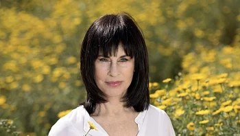 החיבור לצעירים והכעס על האירוויזיון: נורית הירש פותחת הכול