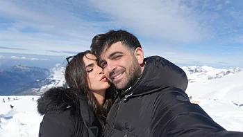 שלחו ברכות: כוכבת "הישרדות" בהיריון מרגש אחרי הפלה מצערת