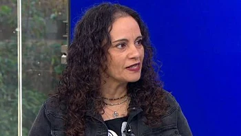 "בעמדת התקלוט יש תמונה שלו, נמצא מאחוריי כמו כנפיים של מלאך"