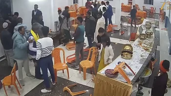 בישראל זה לא היה קורה: קטטה המונית עם כיסאות פלסטיק בחתונה