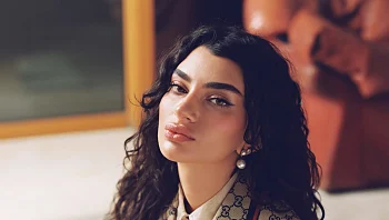 שבר בתזמון גרוע: הדרמה של פרידה עוזיאל רגע לפני הופעה