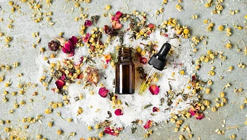 העוצמה שבטבע: שמנים אתריים איכותיים - לבנדר קוסמטיקה טבעית