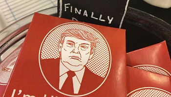 צעצועי מין ו"קונדום טראמפ": תמונות חדשות מעזבונו של אפשטיין