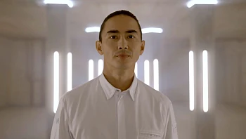 "התרבות שלי קפדנית כמו של היפנים": האודישן של אזיז דאוגינוב