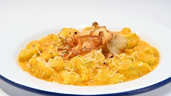 ניוקי לאבנה וזעתר: המתכון למנת האודישן של אלכסה שנייד