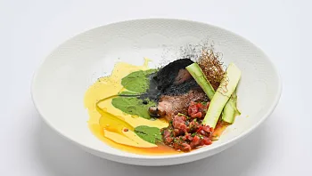 סינטה על קרם תירס ואספרגוס: המתכון למנת הראש בראש של שחר תמיר