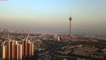 דברים שרואים מטהרן: החיים שאחרי המלחמה, בלב בירת איראן