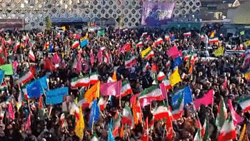 דברים שרואים מטהרן: תושבי העיר על ההנהגה והחיים אחרי המלחמה