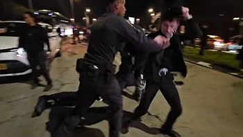 חרדים קיצונים ניסו להגיע לבית קצין בכיר, וחסמו את הכניסה לאשקלון