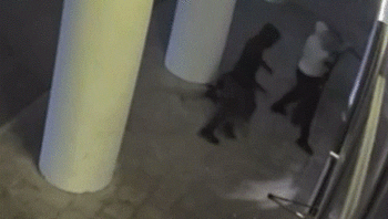 תיעוד: גלידרייה הושחתה בהרצליה; חשד שהמניע הוא "חילול שבת"