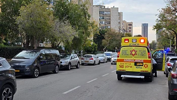 חשד לרצח והתאבדות בבת ים: בן 50 דקר את אימו למוות ושם קץ לחייו