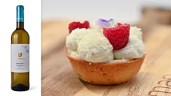 זה היין שהכי מתאים למנת המלבי של מלאני בן דוד