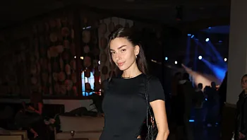 בזמן שהאקס התחתן: דיאן שוורץ בחרה לבלות באירוע הכי מדובר של הסופ”ש