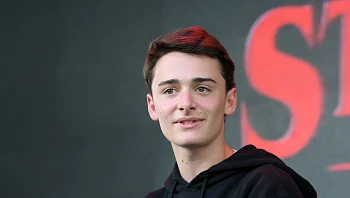 כוכב "דברים מוזרים" פותח הכול: "ייצוג אמיתי לקהילה הגאה"