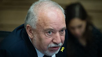 ליברמן: "בכירים חרדים פנו אליי, אמרו שהם לא סובלים את נתניהו"