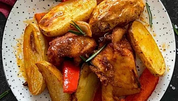 מתכון לתפוחי אדמה ועוף בתנור לכל המשפחה