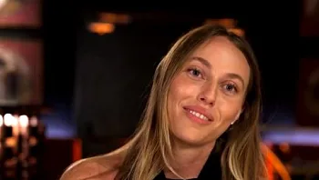 האם דניאלה תצליח למצוא אהבה במתחם לפני שהיא תאבד שליטה?