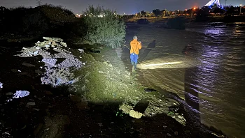 סריקות בנחל מיתר אחר אדם שניסה לחלץ רכב משיטפון - ונסחף