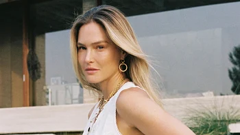 לצד בר רפאלי: הקמפיין של נטע אלחמיסטר וקורל סימנוביץ