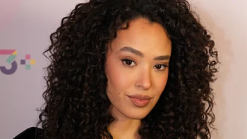 כוכבת "אהבה חדשה" חושפת פרט מעניין במיוחד על השורשים שלה