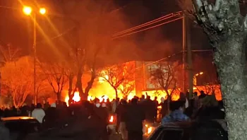 הרוגים, פצועים, מהומות והצתות: הסלמה במחאות באיראן