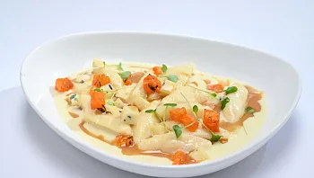 ניוקי עם גבינה כחולה, דלעת ושמן אגוזים של ירון דוד פישמן