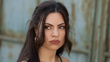 "תפקיד מתנה": הכוכבת פותחת הכול על משחק, זהות וההורות שבדרך