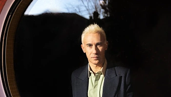 אחרי שנתיים: אסף אמדורסקי חוזר בשיר מפתיע במיוחד