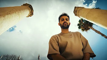 הוא לא מתפשר על האמת הפנימית שלו - גם כשמצפים ממנו אחרת