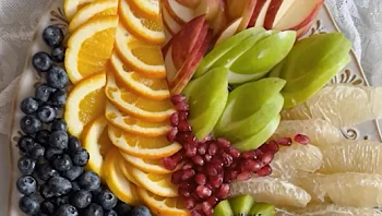 איך שומרים על מגש הפירות רענן וטרי עד שיגיעו האורחים?