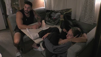 דניאלה פגועה מרון - ונשברת: "הוא העליב אותי, בכיתי ממנו מלא"