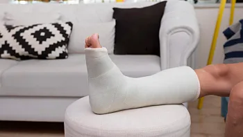 מדריך להגשת תביעת אובדן כושר עבודה ב-2026 – חוק חוזה ביטוח, פסיקה וסוגי פוליסות