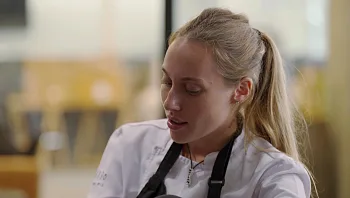 אהבה חדשה VOD | פרק 10: דניאלה תחת מתקפה